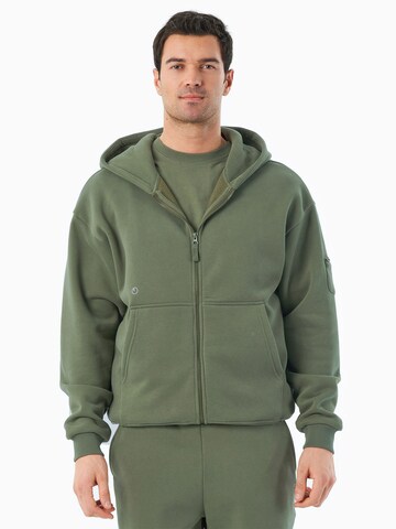 Organication Sweatjacke in Grün