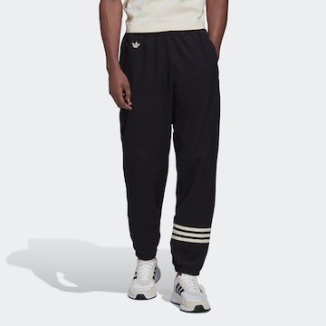 Regular Pantaloni 'Adicolor Neuclassics' de la ADIDAS ORIGINALS pe negru: față