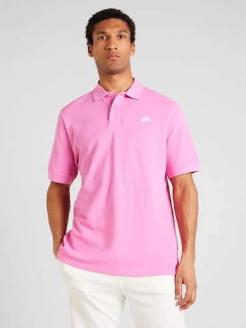 T-Shirt 'CLUB' Nike Sportswear en rose : devant