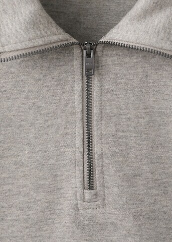 MANGO MAN Sweatshirt 'Portellp' in Grey