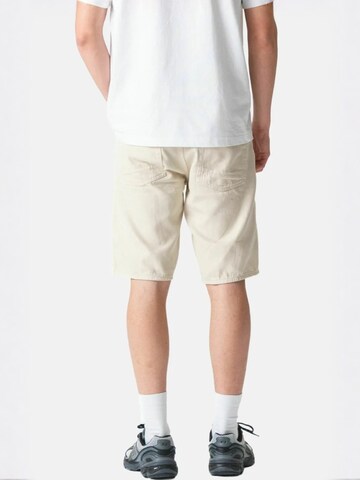 TEESHOPPEN Regular Housut ' Denim Shorts ' värissä beige