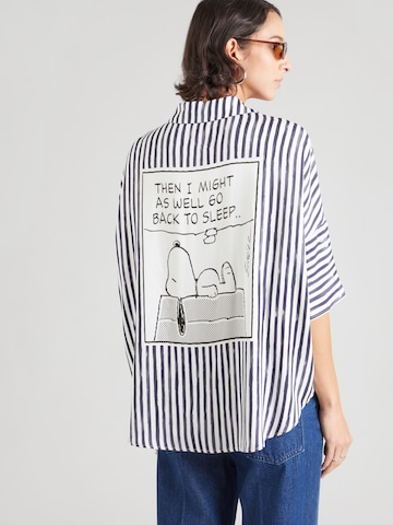 Bluză 'Peanuts' de la PRINCESS GOES HOLLYWOOD pe albastru