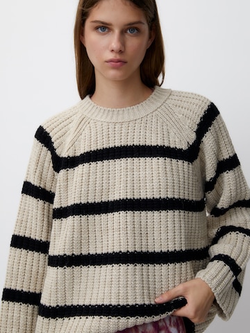 Pull&Bear Sweter w kolorze beżowy