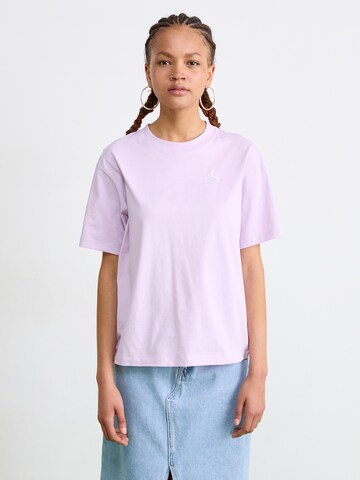 T-shirt 'ESS' Jordan en rose : devant