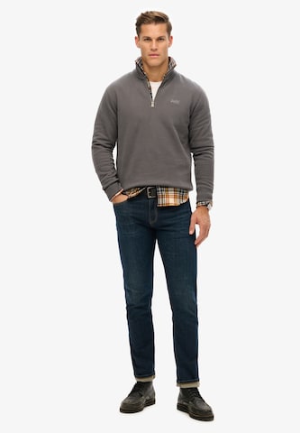 Sweat-shirt 'Essentials' Superdry en gris