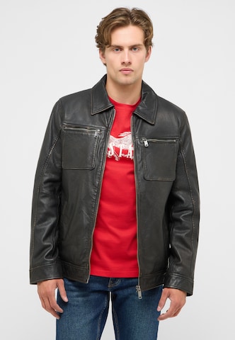 MUSTANG Shirt 'Austin' in Red: front