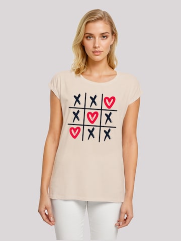 F4NT4STIC Shirt 'Valentinstag Herz Tic Tac Toe' in Beige: front