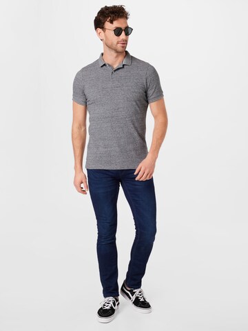 Superdry Poloshirt in Grau