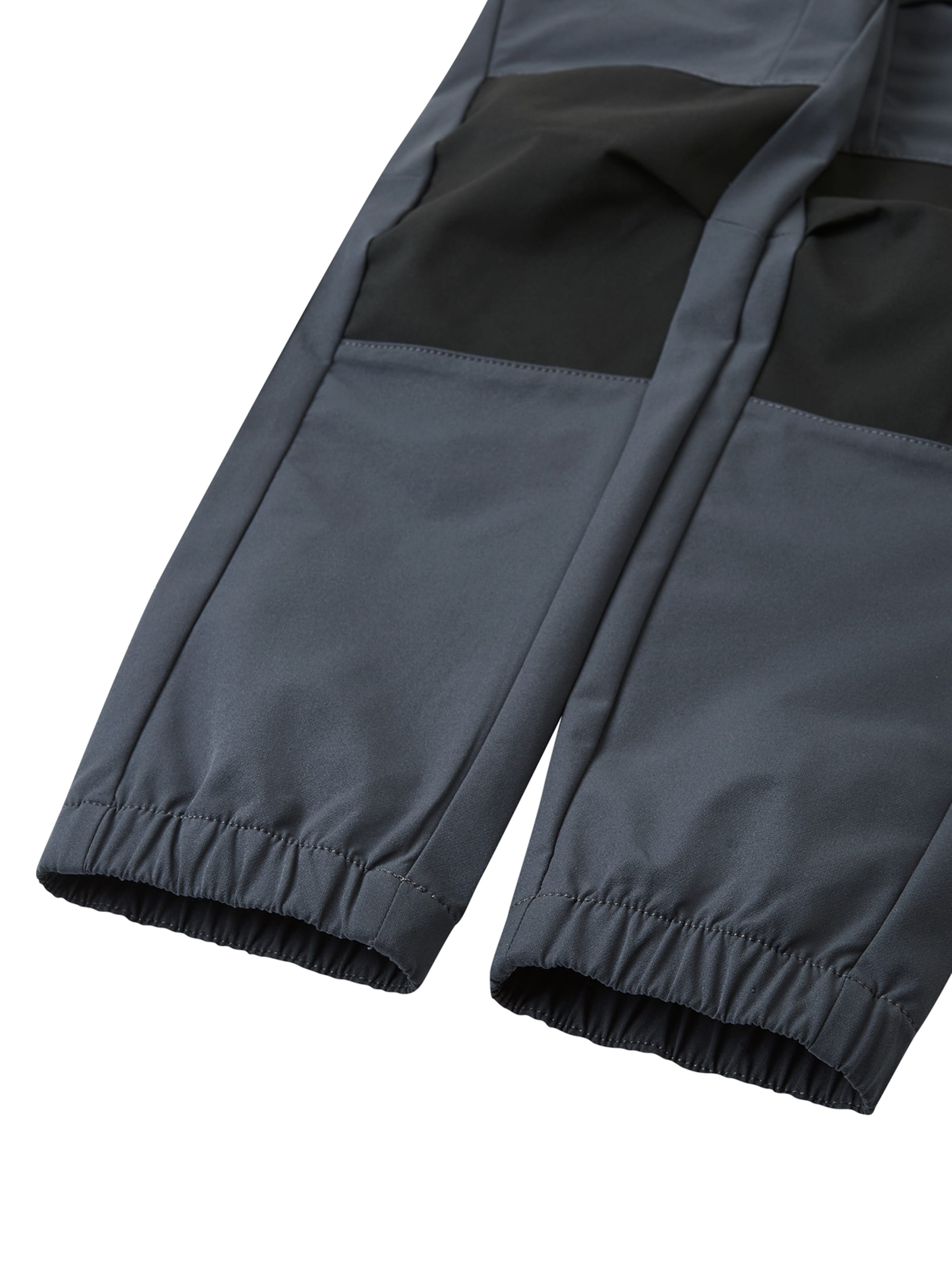 Reima Конический (Tapered) Функциональные штаны 'Vaeltaa' в Черный