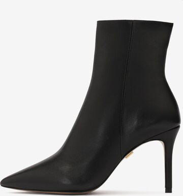 Kazar Ankle Boots in Black: front