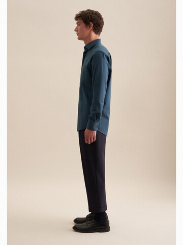 Coupe regular Chemise business SEIDENSTICKER en bleu