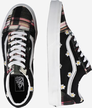 Baskets basses VANS en noir