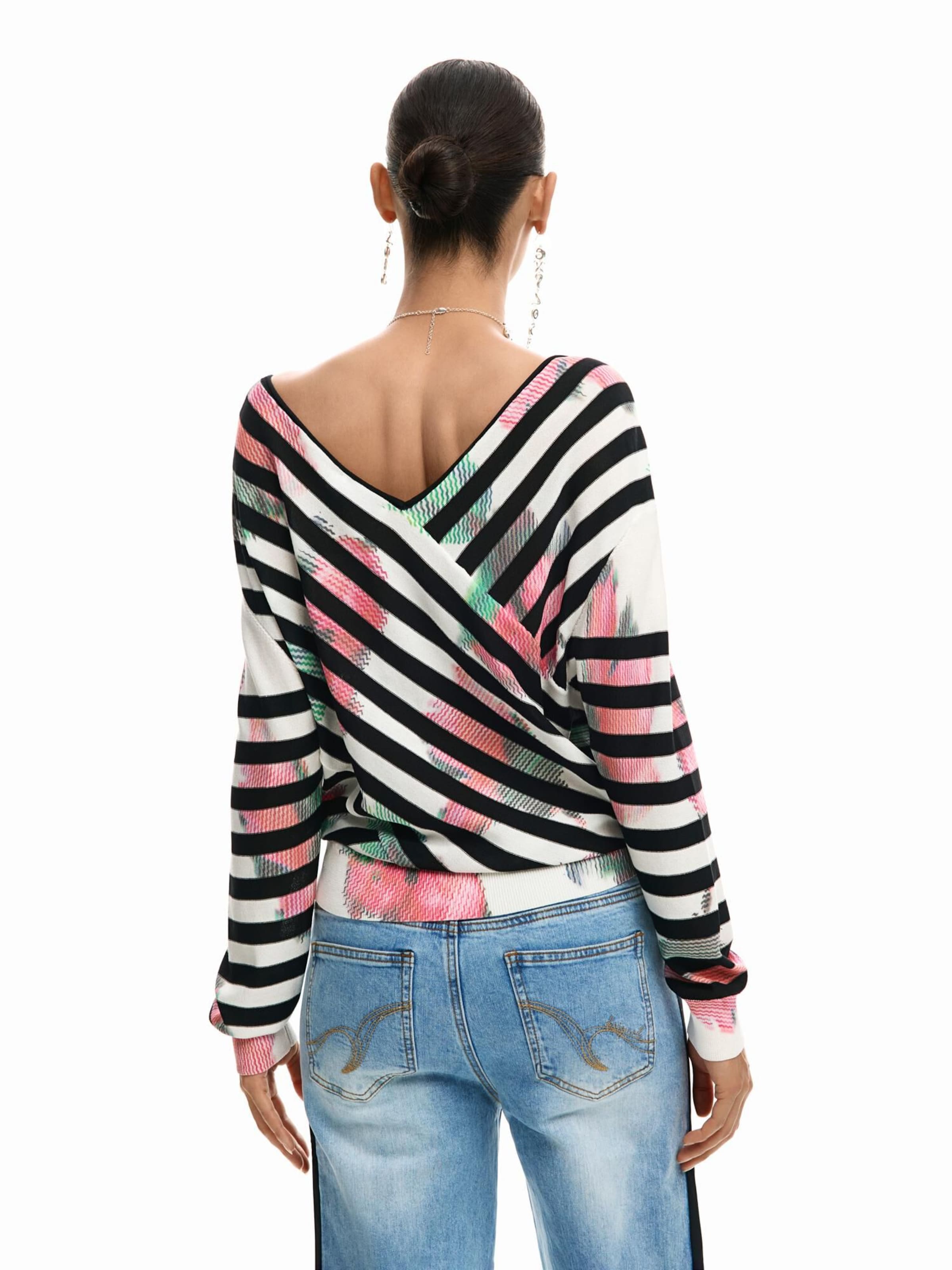 Desigual Sweter w kolorze czarny