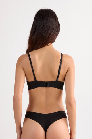 INTIMISSIMI Triangle Bra 'Tiziana' in Black