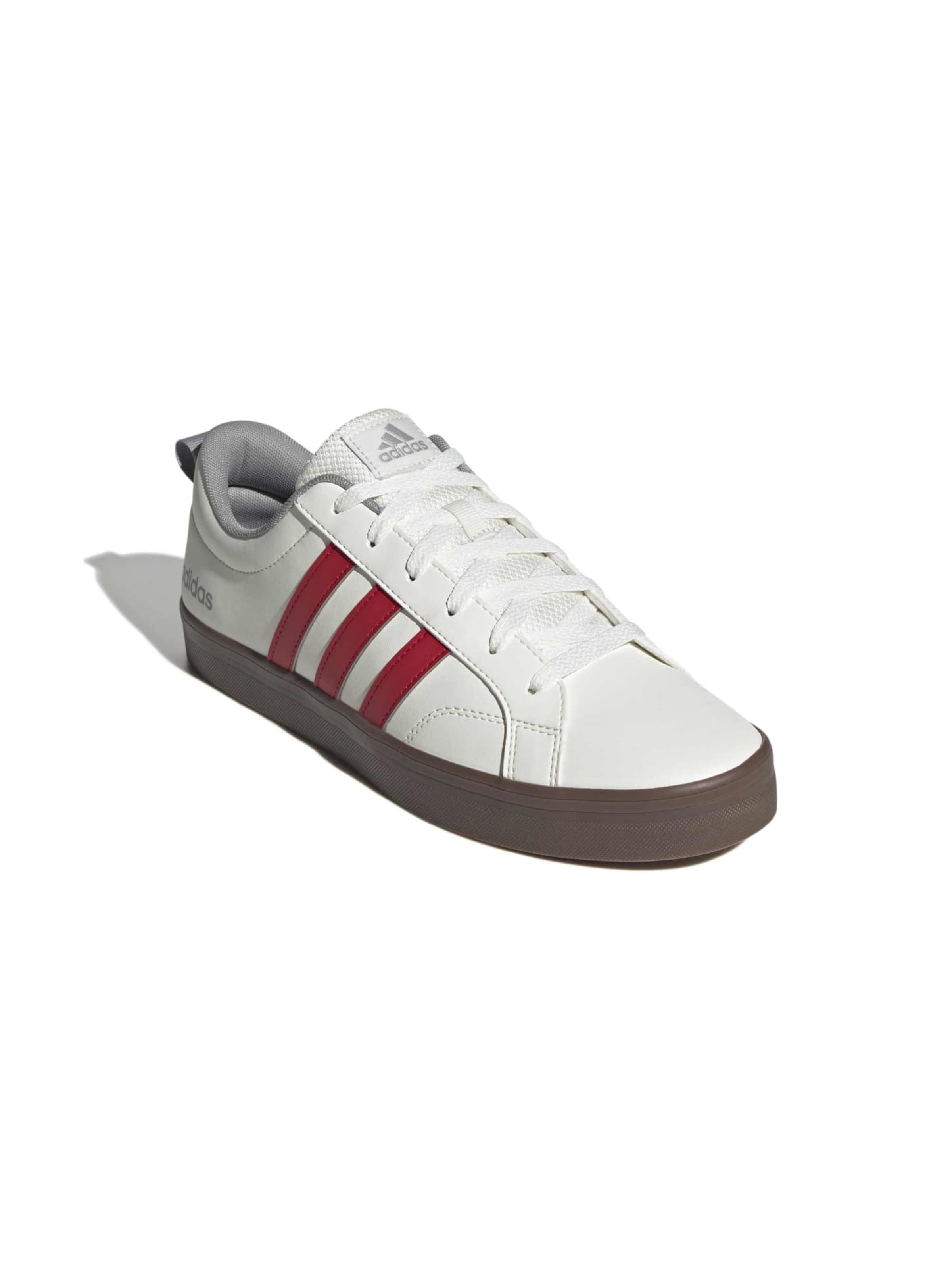 ADIDAS SPORTSWEAR Nízke tenisky 'PACE 2.0' - Biela: predná strana