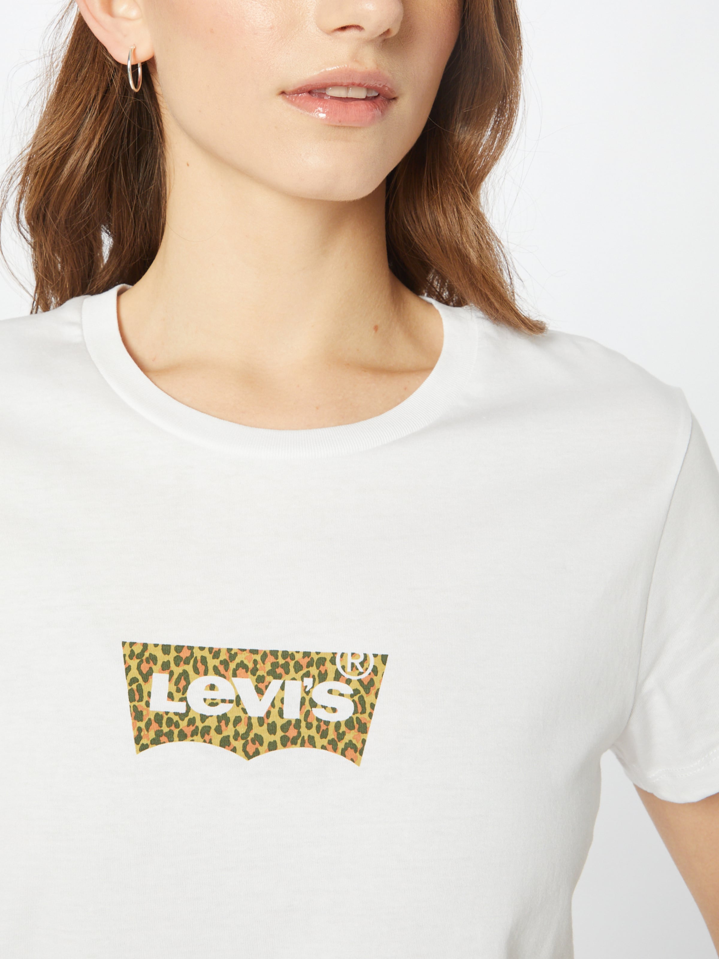 Frauen Shirts & Tops LEVI'S T-Shirt in Weiß - CJ01382