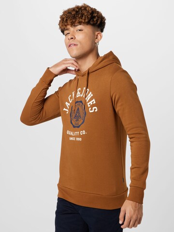 Felpa di JACK & JONES in marrone