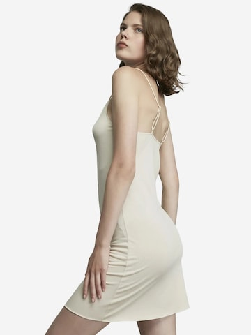 Penti - Camisola de pijama 'Lounge-Kleider' em bege