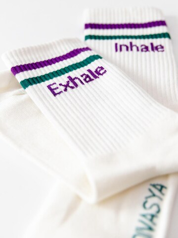 Divasya Socks 'Inhale Exhale' in Purple