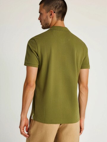 Tricou de la Funky Buddha pe verde