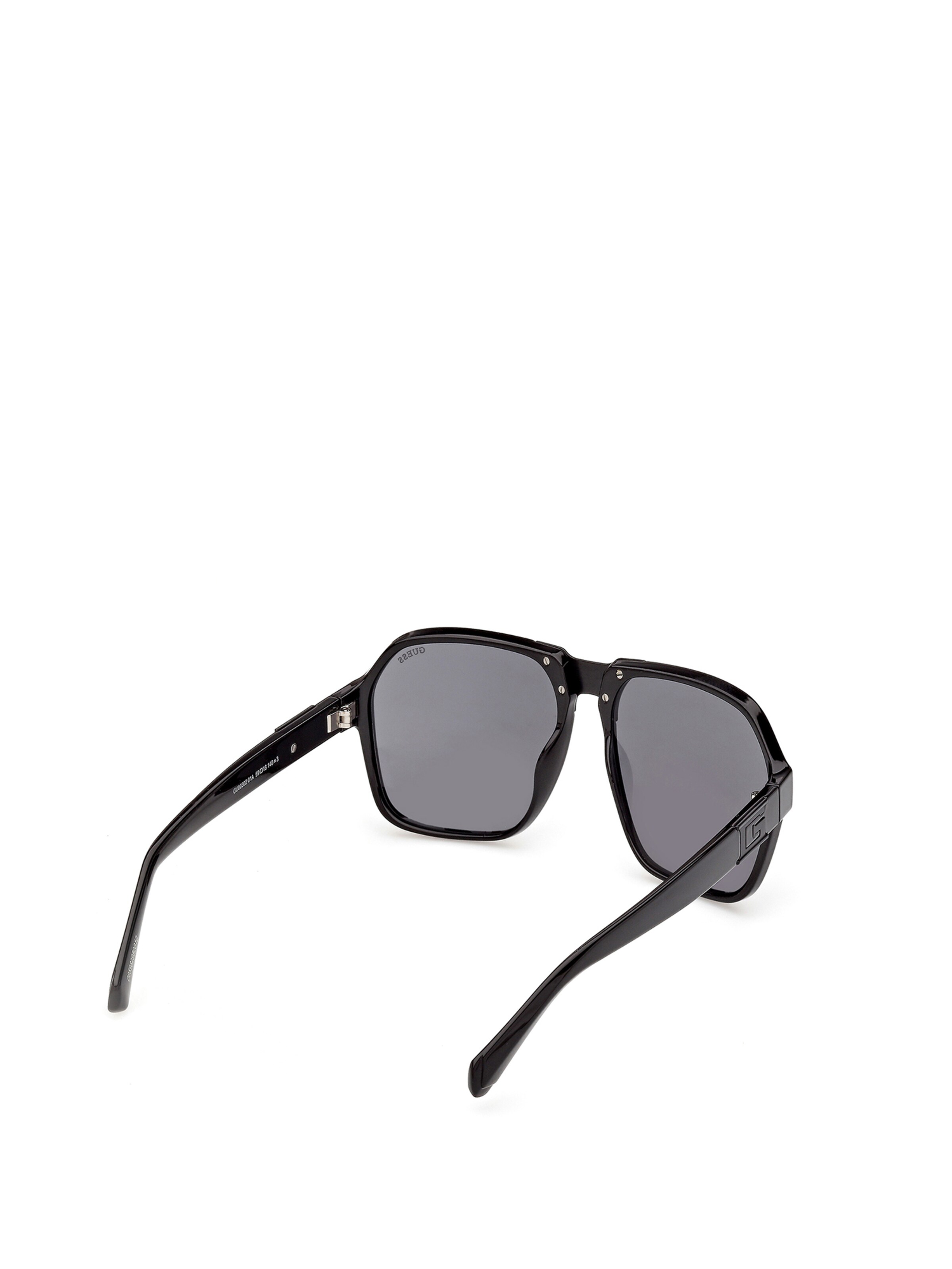 GUESS Sonnenbrille in Schwarz