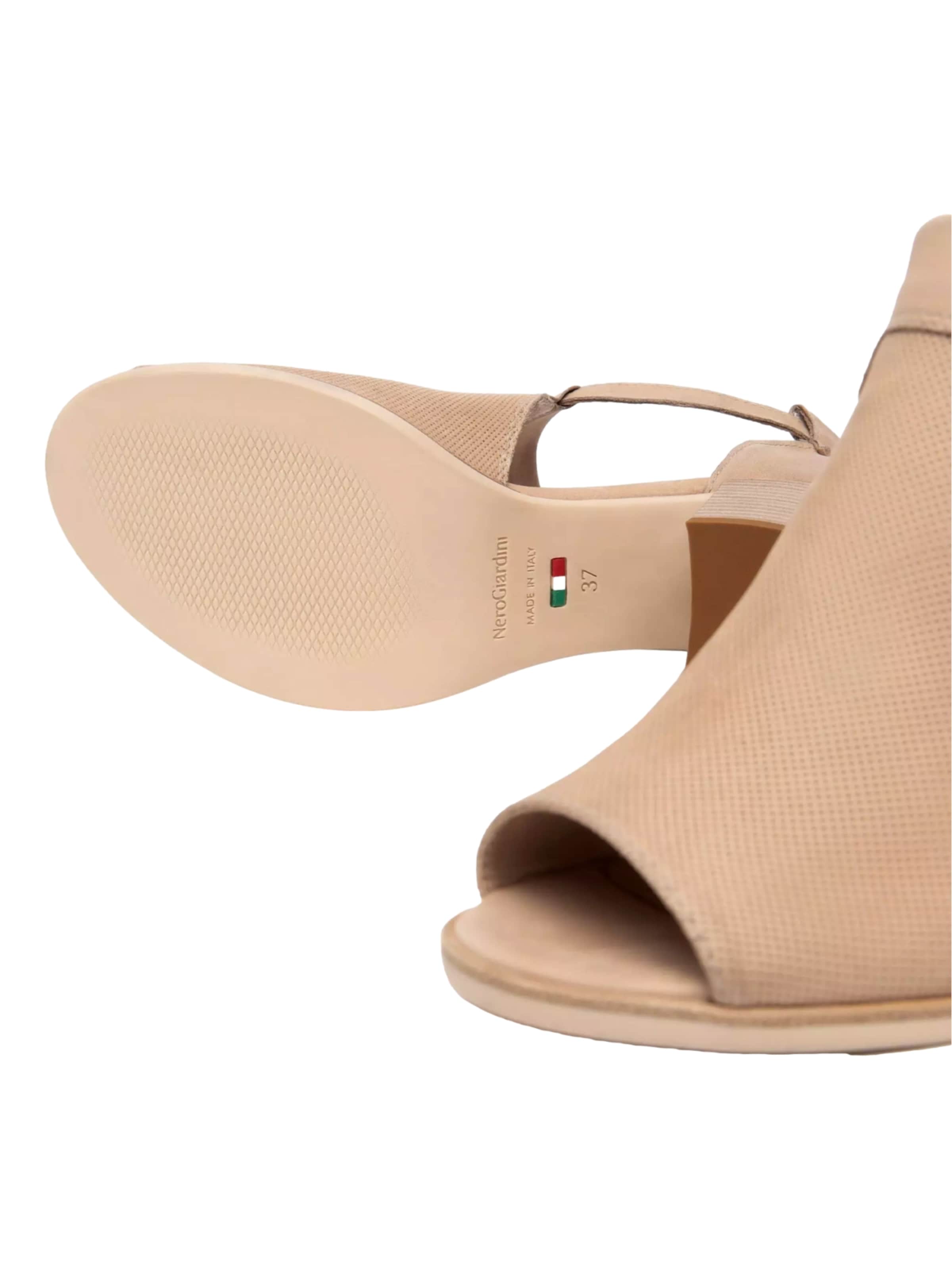 Nero Giardini Pumps in Beige