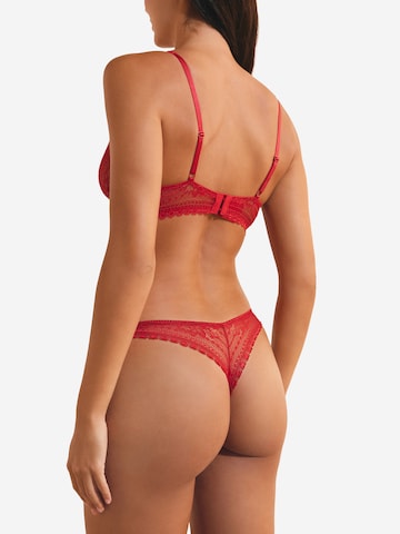 ETAM Spitzen-String 'PANAMA' in Rot