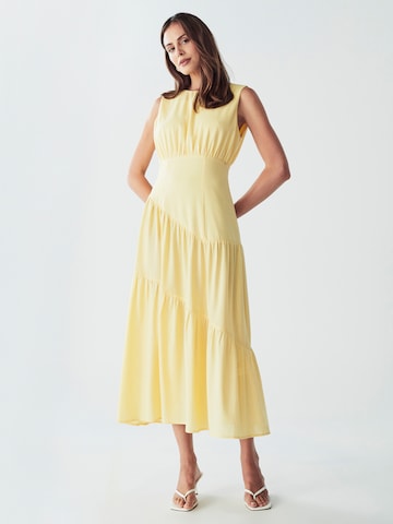 Robe 'Lost' Willa en jaune : devant