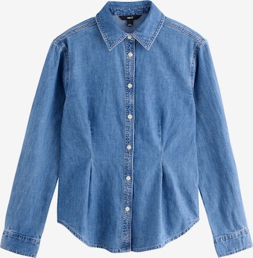 Next Pusero värissä sininen: etupuoli