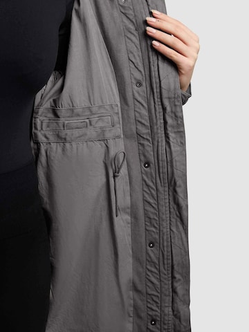 Parka mi-saison 'Freya' khujo en gris