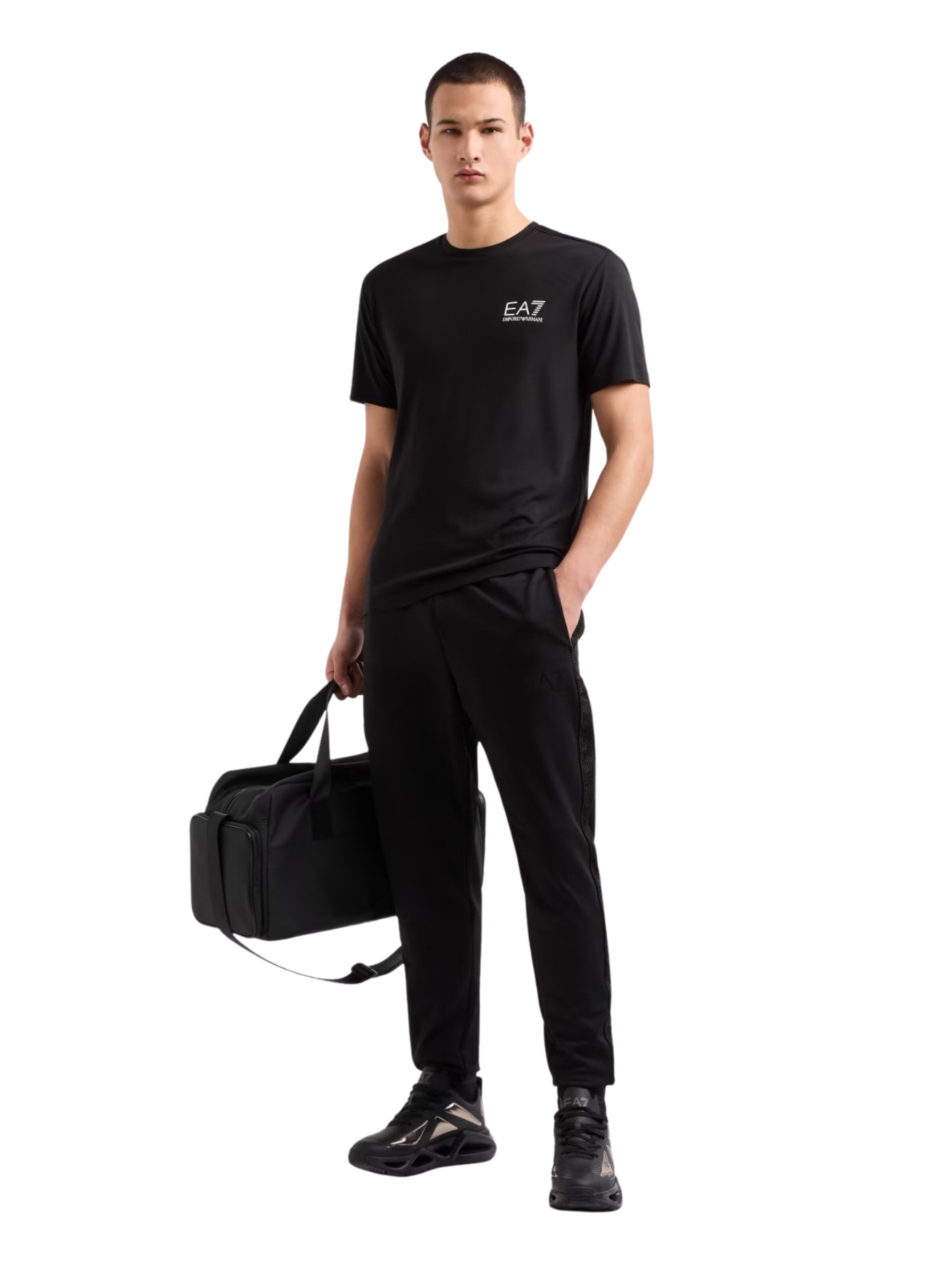 EA7 Emporio Armani Tapered Sportsbukser i sort