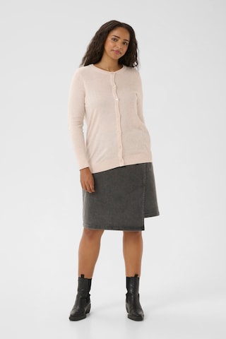 KAFFE CURVE Gebreid vest 'Amana' in Beige