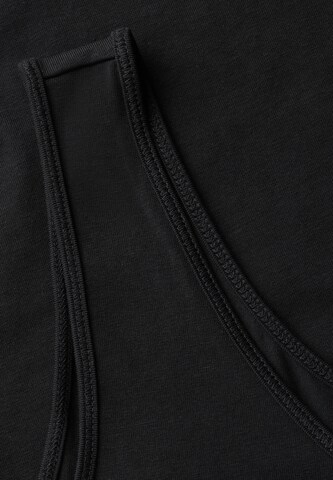 Street One Studio Top in Black