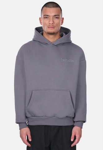 Dropsize Sweatshirt 'EMBO' in Grey: front