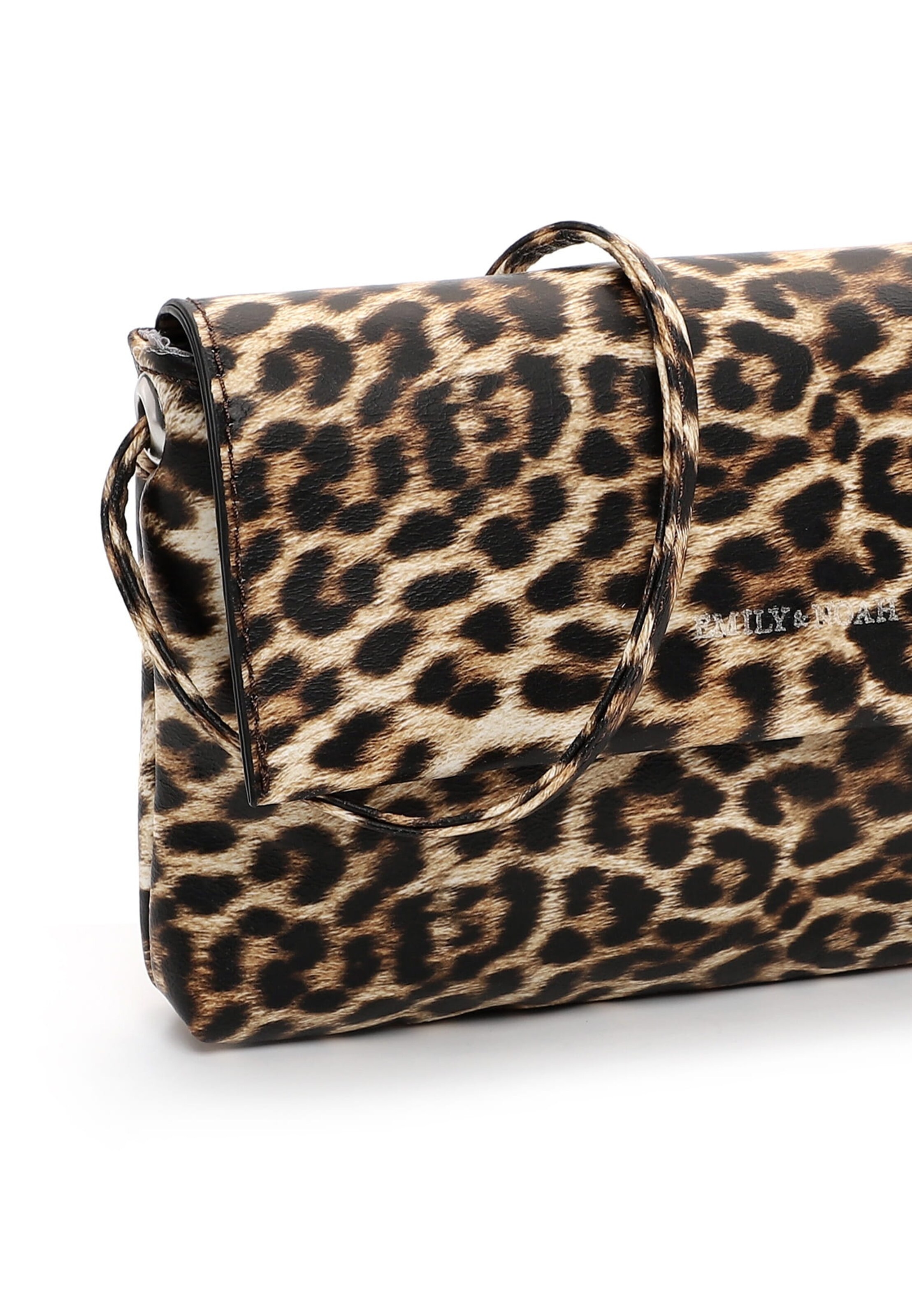 Emily & Noah Schoudertas ' E&N Emma ' in Bruin