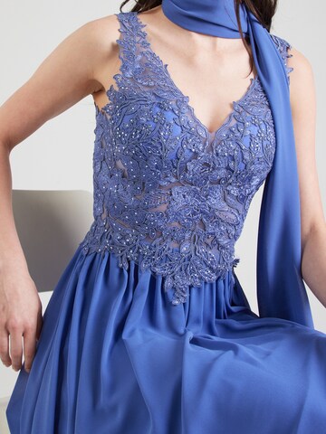 Robe de soirée mascara en bleu