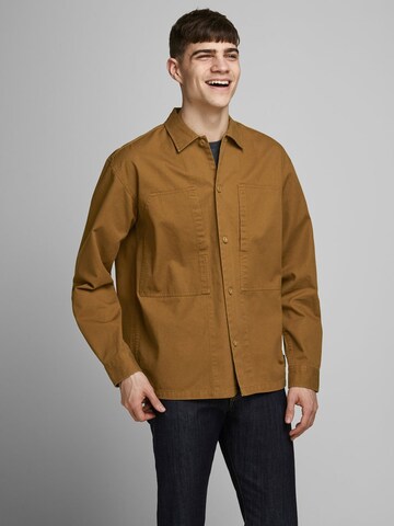 JACK & JONES Comfort fit Overhemd in Bruin: voorkant