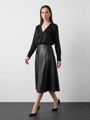 My fashion Krilo | črna barva