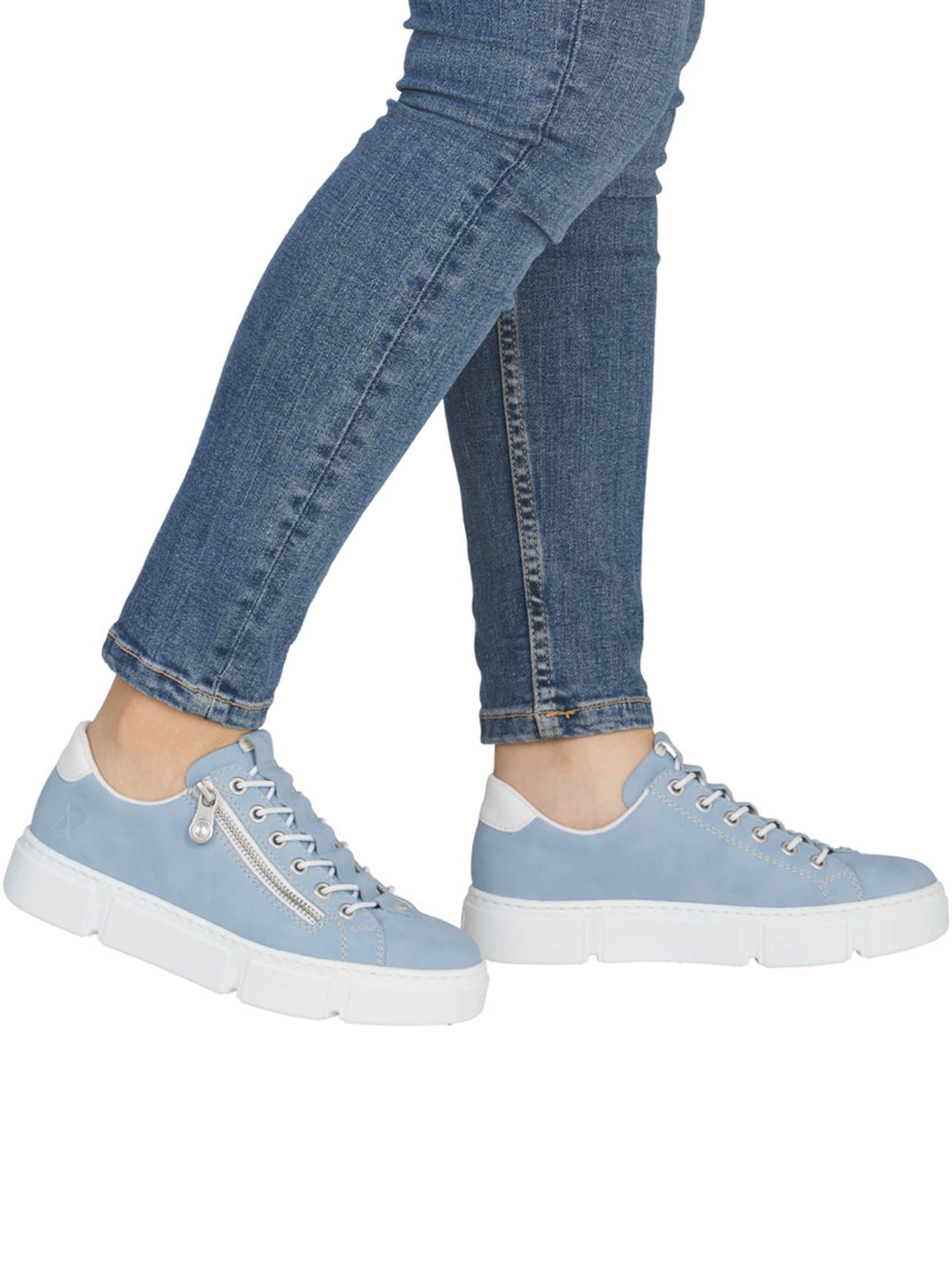 Baskets basses Rieker en bleu : devant