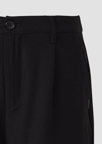 Loosefit Pantalon à pince QS en noir