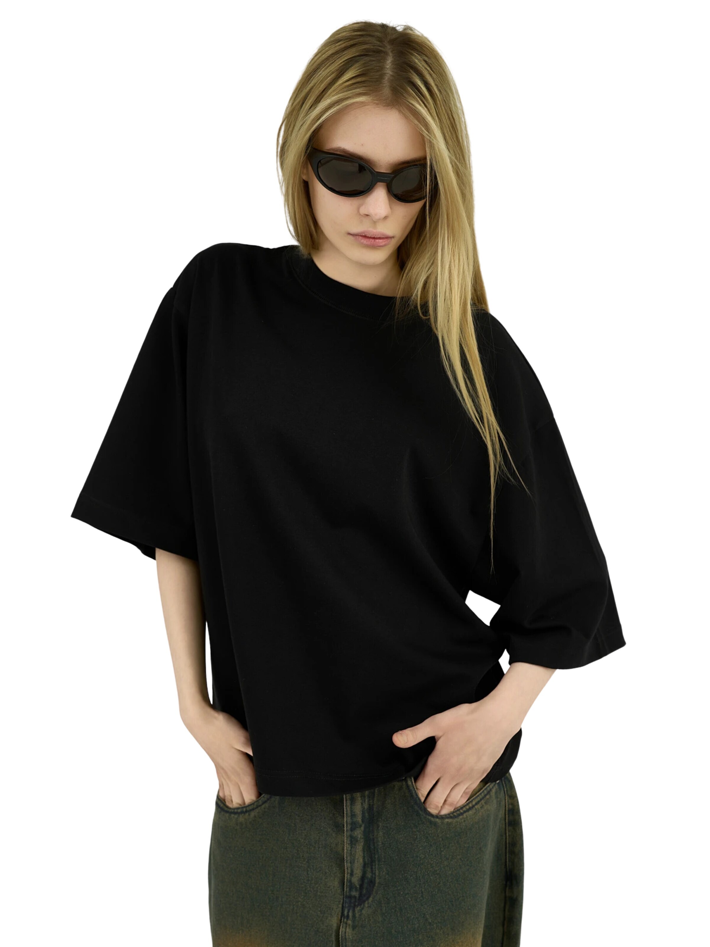 2005 Koszulka 'Uniform Tee - Black' w kolorze czarny: przód