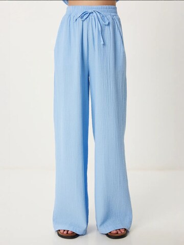 Completo pantalone di Happiness İstanbul in blu