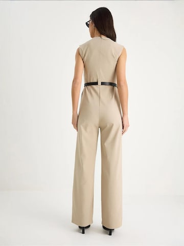 Bianco Lucci Jumpsuit in Beige