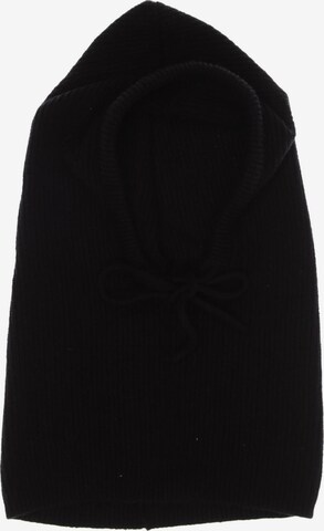 Pull&Bear Hat & Cap in M in Black: front