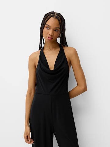 Salopeta de la Bershka pe negru