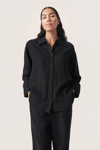 SOAKED IN LUXURY Bluzka 'Vinda' w kolorze czarny: przód