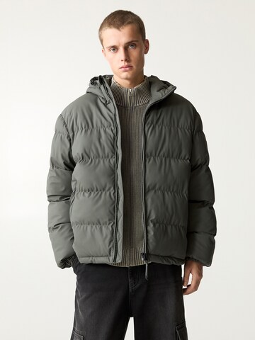 Pull&Bear Winterjas in Grijs: voorkant