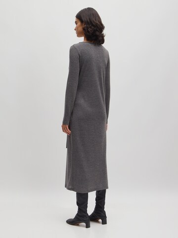 EDITED Kleid 'Odett' in Grau