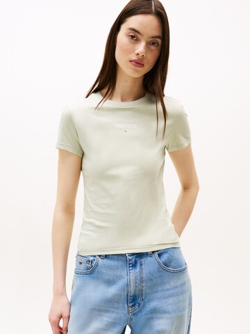 Tommy Jeans Μπλουζάκι 'ESSENTIAL' σε πράσινο: μπροστά