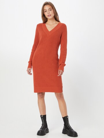 GAP Knitted dress in Brown: front